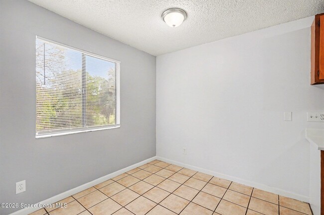 Building Photo - 2181 Agora Cir SE