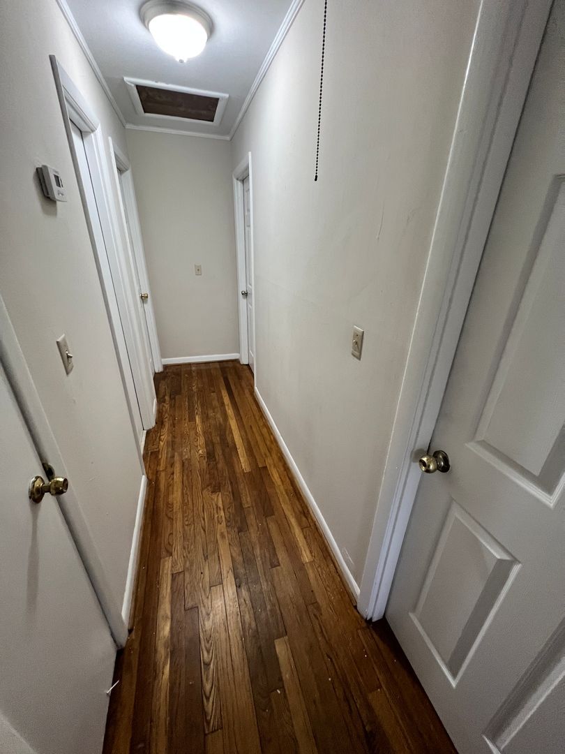 Building Photo - East Glenn Property