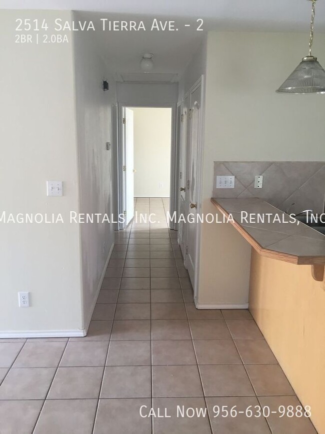 Building Photo - 2514 Salvatierra Ave