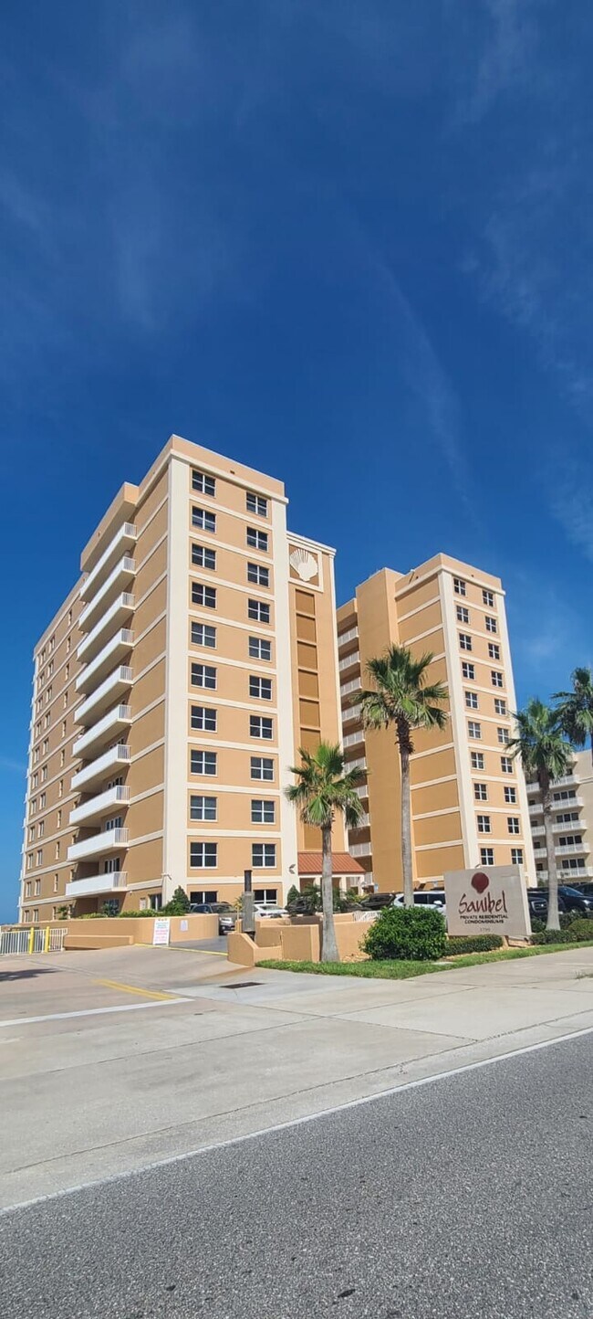 Building Photo - 3799 S Atlantic Ave
