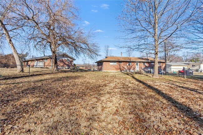 Building Photo - 416 S Cadillac Dr