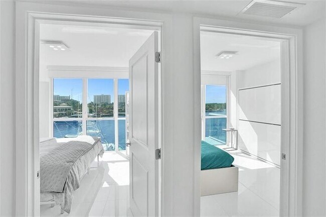 Building Photo - 400 Sunny Isles Blvd