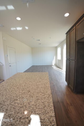 Building Photo - 295 Fuerte Dr