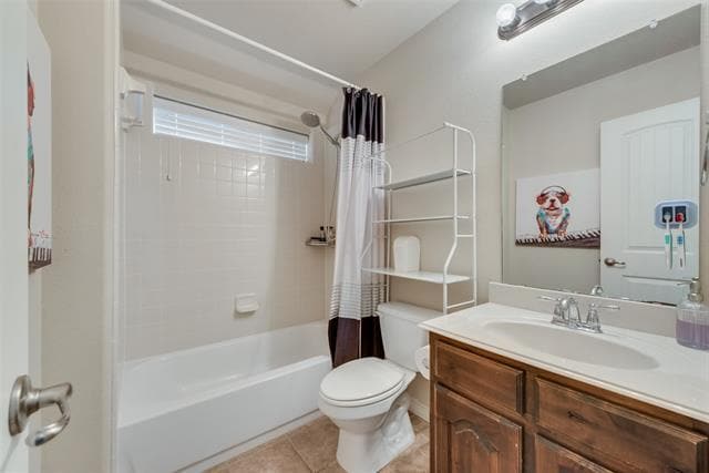 Building Photo - 10413 Canyon Lake View
