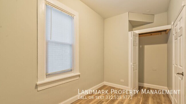 Building Photo - 2625 W 21st Pl