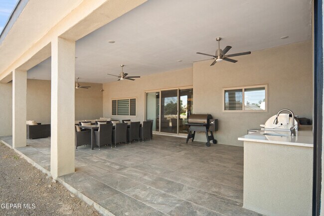 Building Photo - 745 Camino Norte Ct