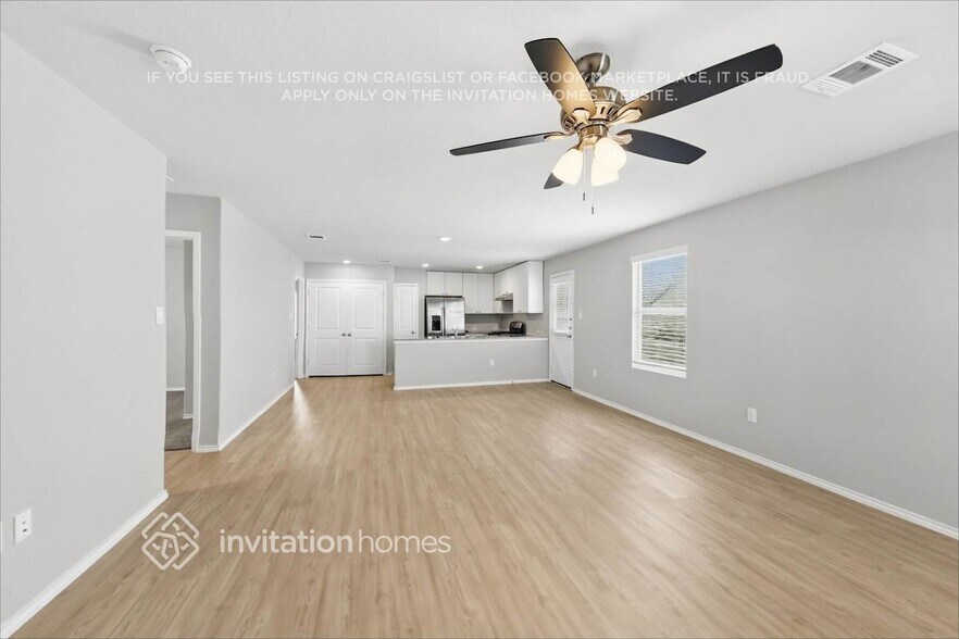 Building Photo - 6435 Pickaxe Way