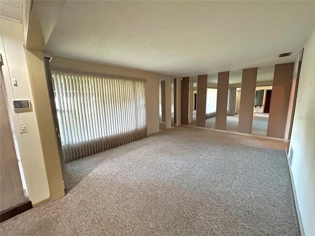 Building Photo - 20 N Orion Ave