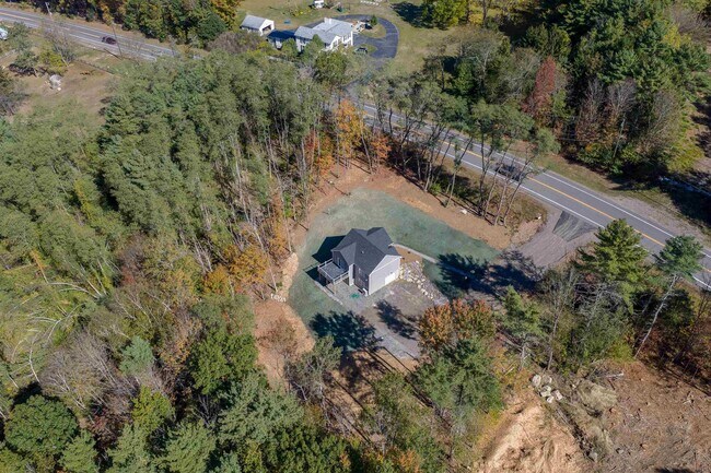 Building Photo - 3114 Parade Rd