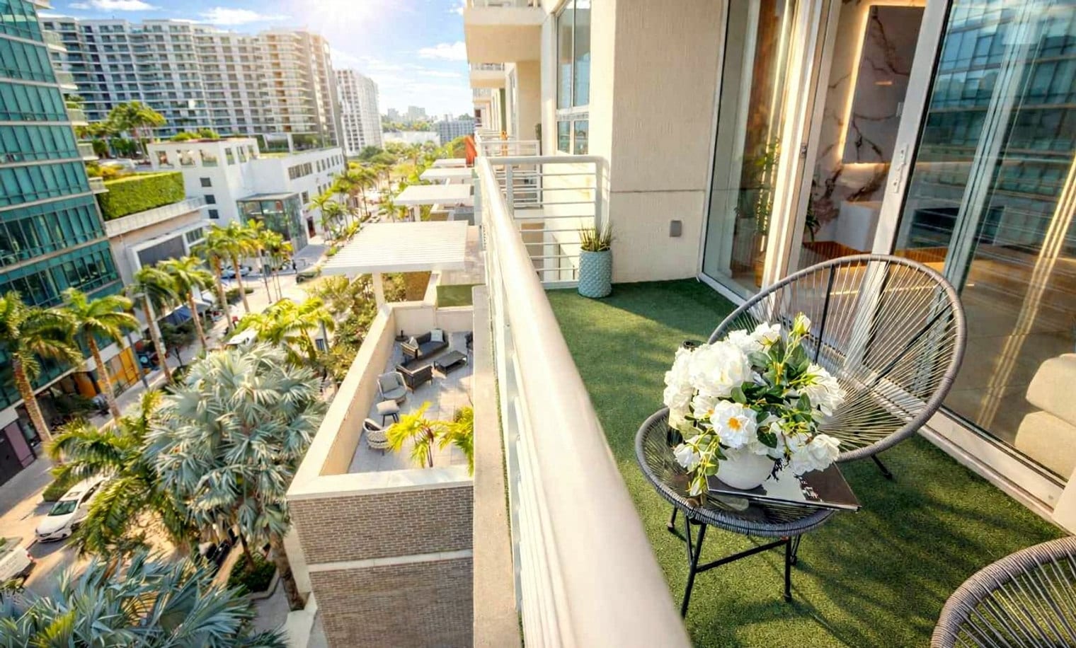 Building Photo - 3250 NE 1st Ave