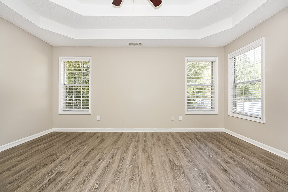 Building Photo - 1374 Buckingham Dr