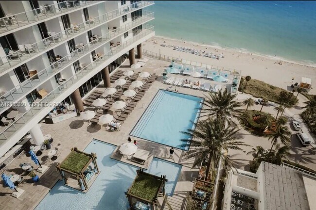 Building Photo - 4111 S Ocean Dr