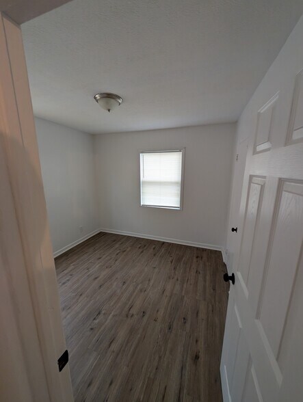 Building Photo - 8734 N Tangerine Pl