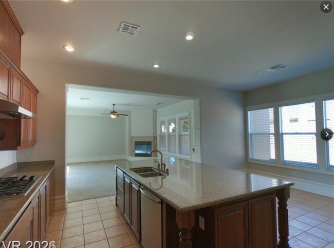 Building Photo - 496 Via Palermo Dr