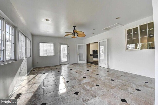 Building Photo - 110 Hunton Dr