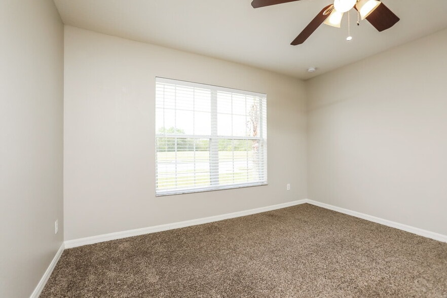 Building Photo - 15640 Perdido Dr