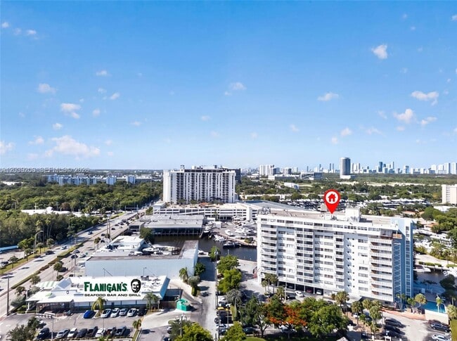 Building Photo - 13155 Ixora Ct