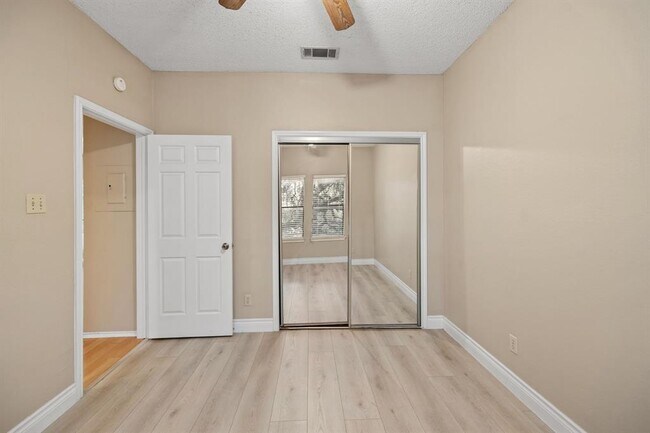 Building Photo - 2706 Salado St