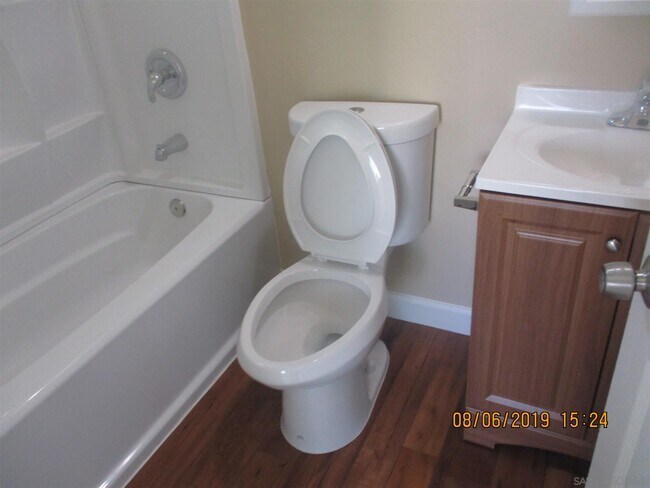 Building Photo - 5448 Mary Ln Dr