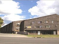 Building Photo - 42 Warner St