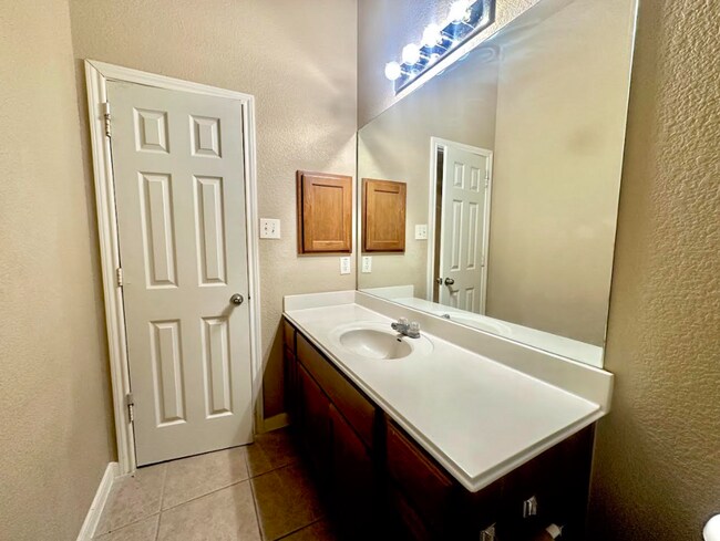 Building Photo - Welcome Home to Your Star Ranch Retreat!