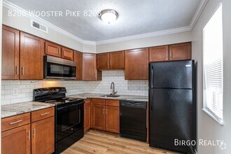 Building Photo - 2 Bed/2 Bath Apartment NOW AVAILABLE in Ma...