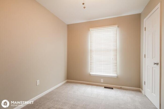 Building Photo - 9722 NW 87th St, Kansas City, MO 64153