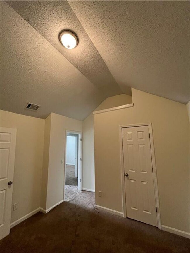 Building Photo - Douglasville Rental
