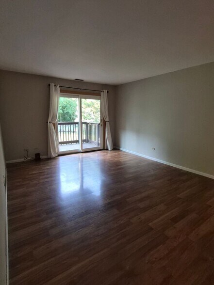 Building Photo - 1482 Stonebridge Cir