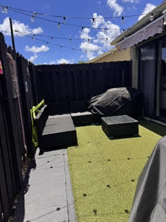 Building Photo - 10267 Boca Bend W