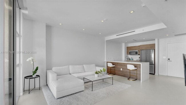 Building Photo - 3301 NE 1st Ave