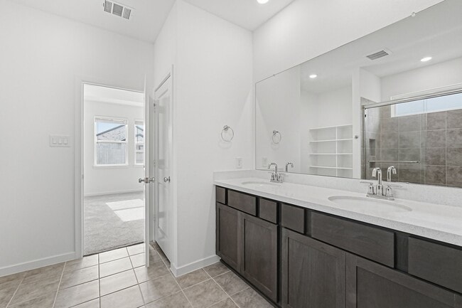 Building Photo - 9710 Rialto Hts Dr