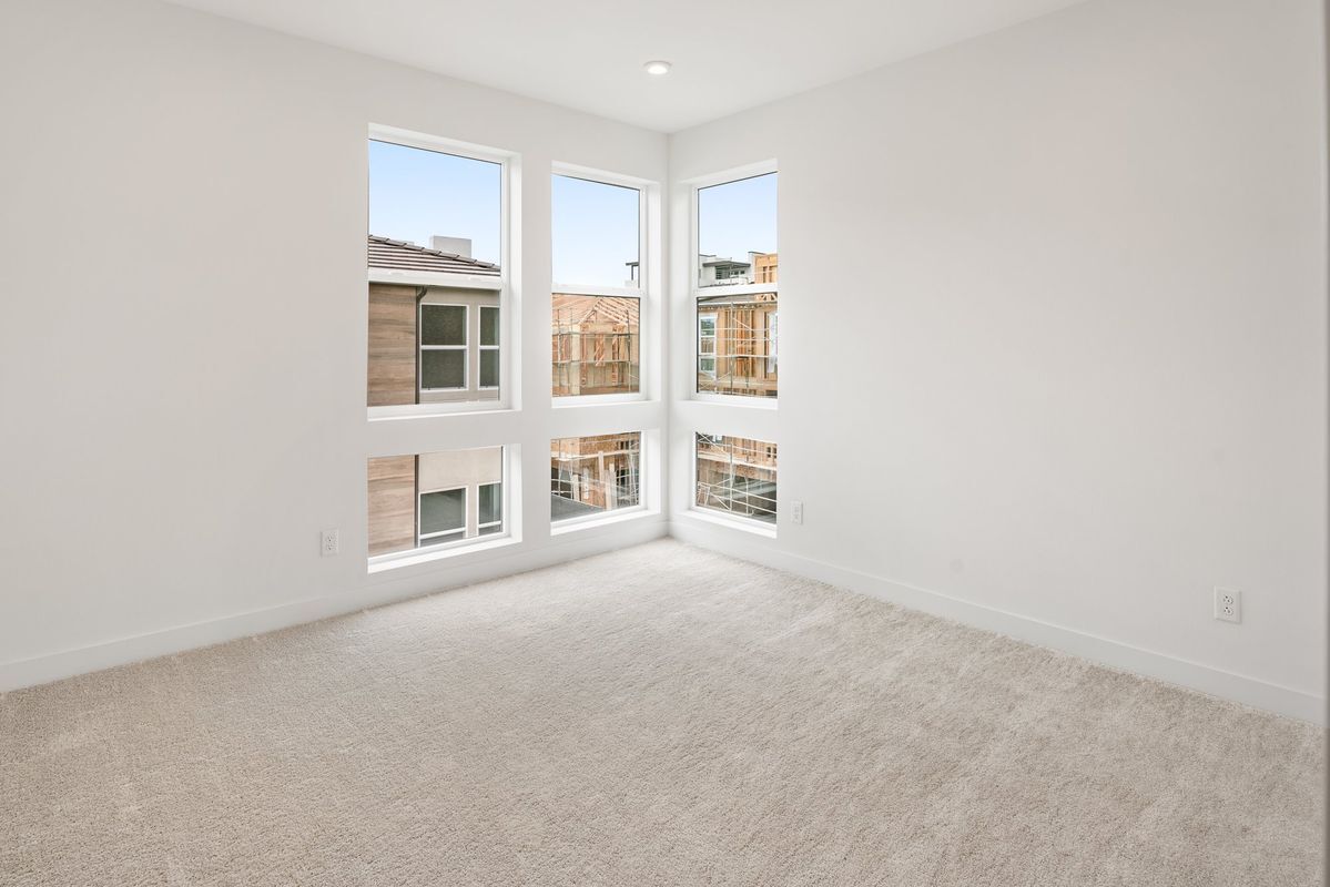 Building Photo - 2643 Everly Dr