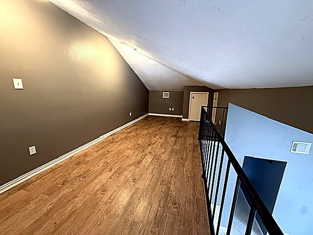 Building Photo - 3118 Trembling Creek Cir