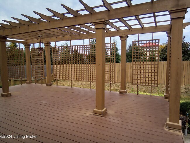 Building Photo - 10143 Spring Gate Dr