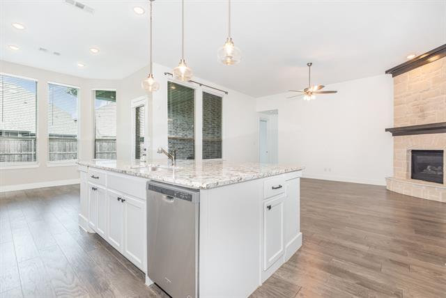Building Photo - 1329 Pleasant Knoll Trl