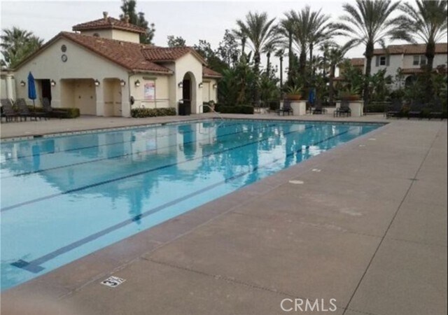 Building Photo - 905 N Bouquet Ct