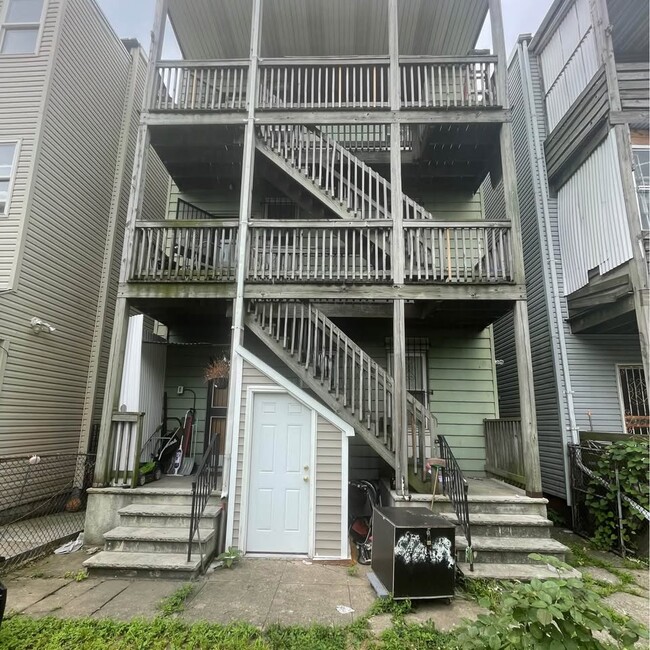 Building Photo - 153 Ripley Pl