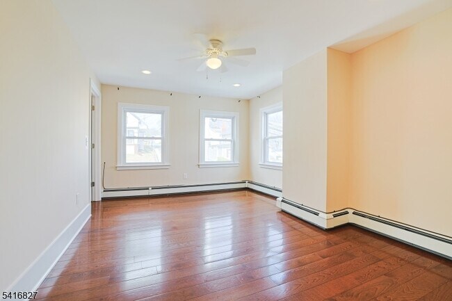 Building Photo - 58-60 Prospect Street Unit