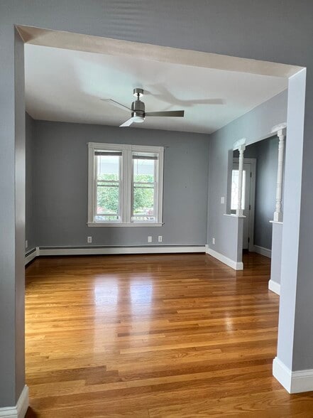 Building Photo - 37 Winchester St