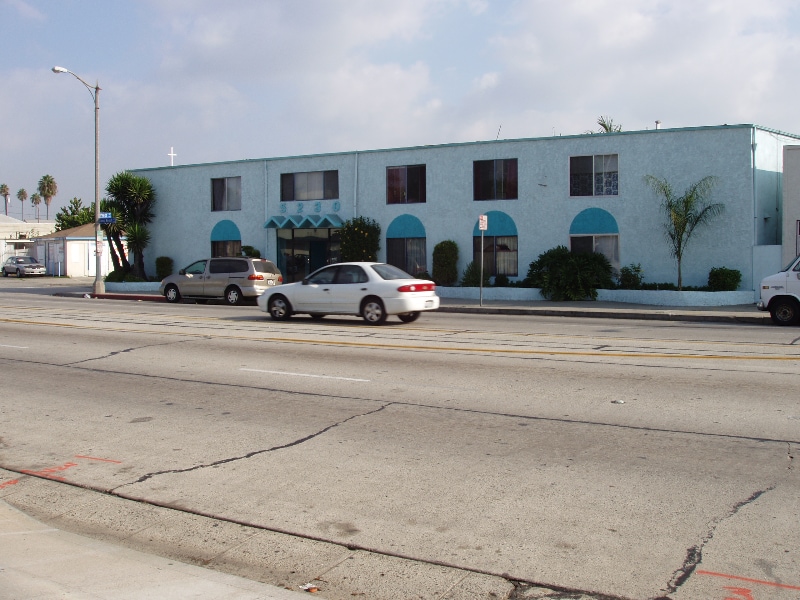 Building Photo - 5230 Long Beach Blvd