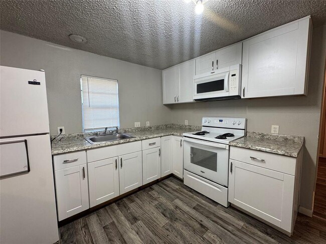 Building Photo - 5007 Heflin Ln