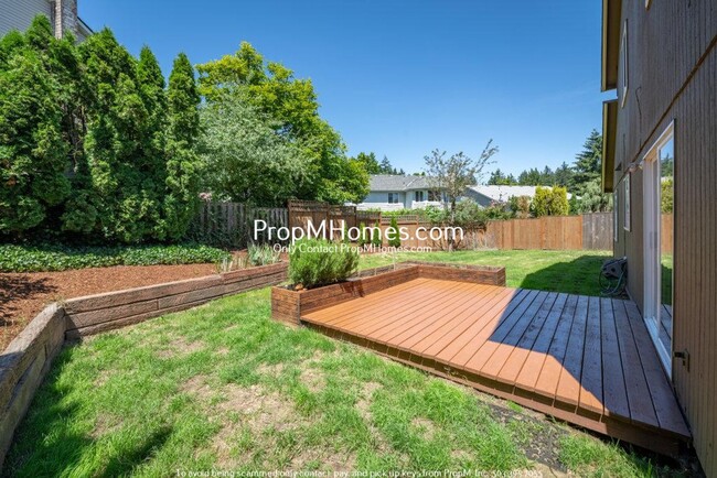 Building Photo - Charming Three Bedroom Home in West Beaver...