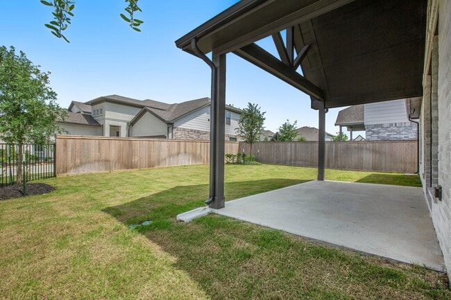 Building Photo - 15018 Bonham Shore Dr