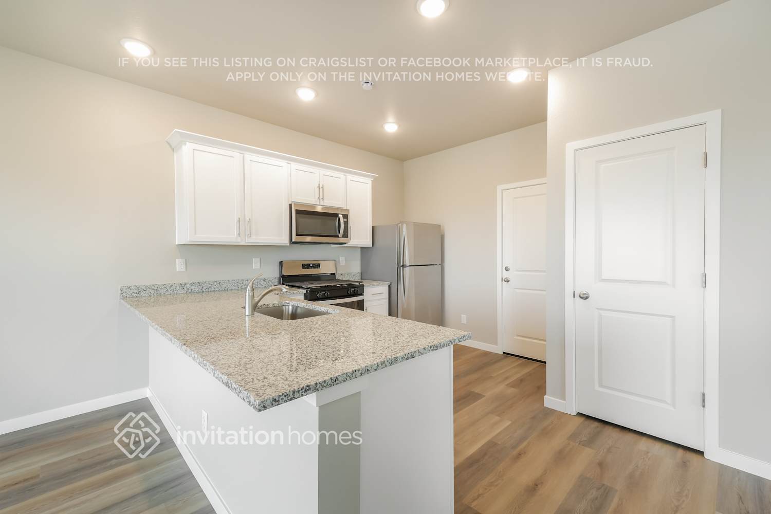 Building Photo - 7445 Slate Pl