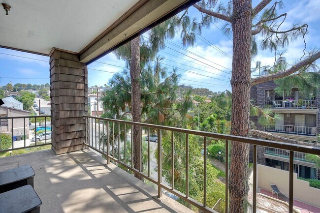 Building Photo - 5780 Friars Rd