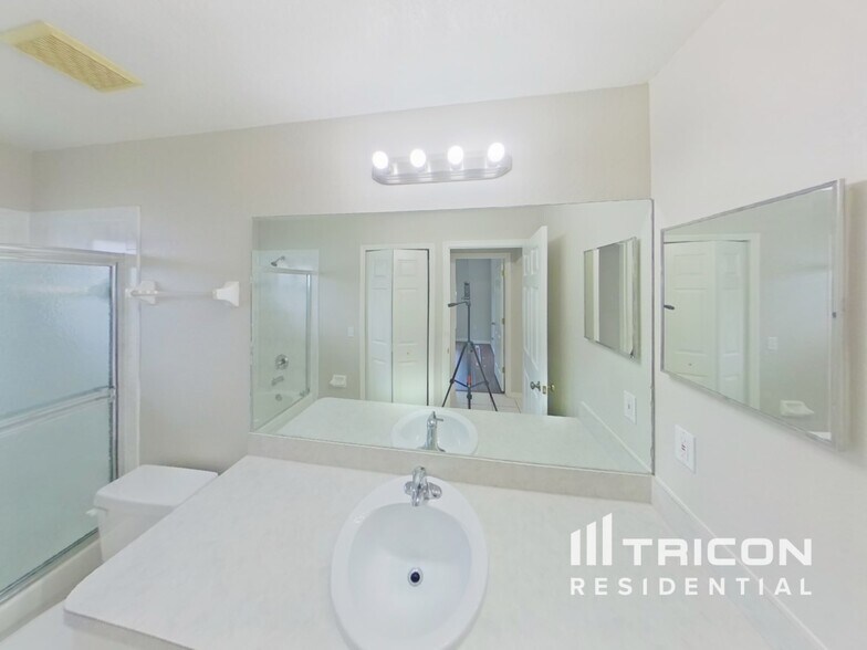 Building Photo - 184 Jennifer Dr