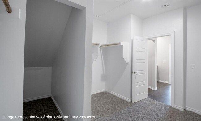 Building Photo - Stylish & Smart Living in Yukon – 4-Bedroo...