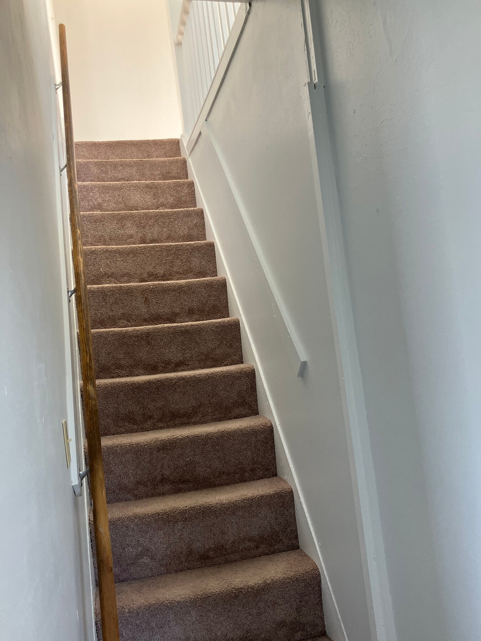 Building Photo - 327 5th Ave