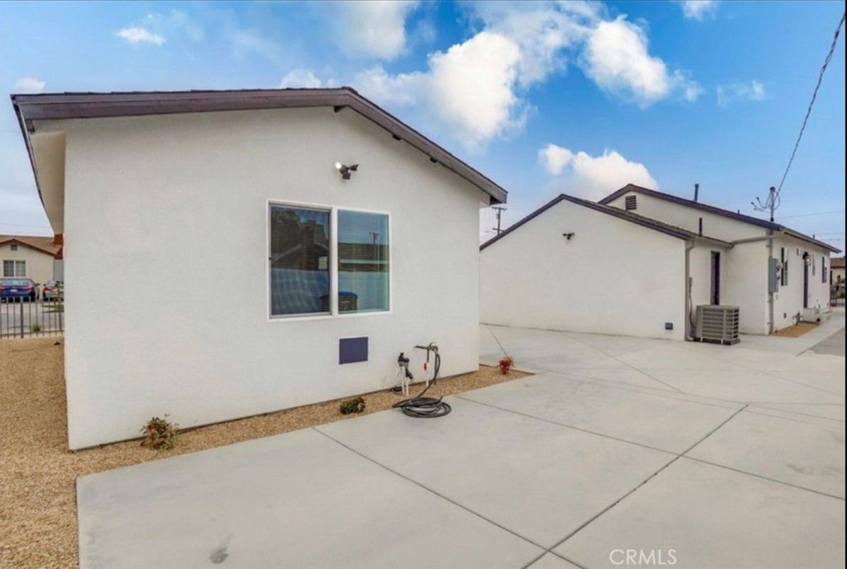 Building Photo - 15219 Ibex Ave
